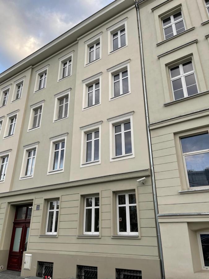 Appartement Apartament Grafitowy à Poznań Extérieur photo